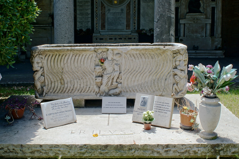 Tomba Trilussa Tomba Trilussa