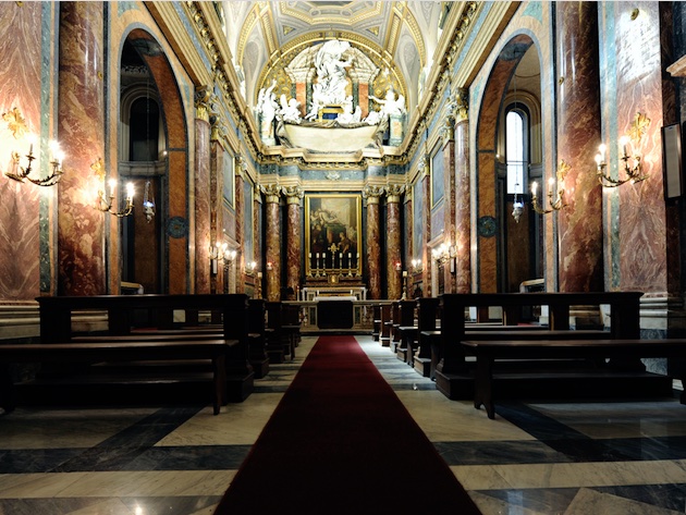 Chiesa del Santissimo Sudario dei Piemontesi-Foto: sito ufficiale della Chiesa del Santissimo Sudario dei Piemontesi Chiesa del Santissimo Sudario dei Piemontesi-Foto: sito ufficiale della Chiesa del Santissimo Sudario dei Piemontesi