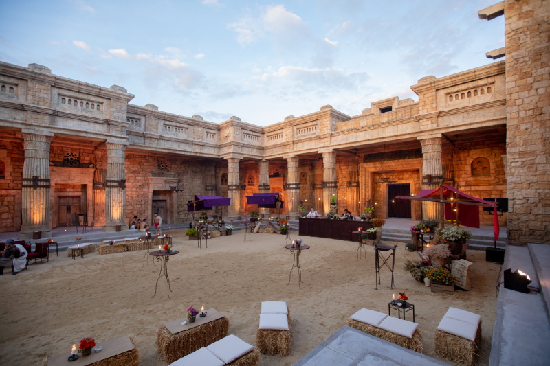 Cinecittà - Set di Gerusalemme cocktail