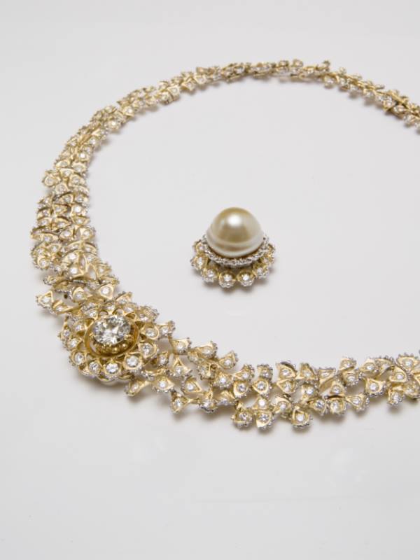 Collana traforata con diamante - Federico Buccellati