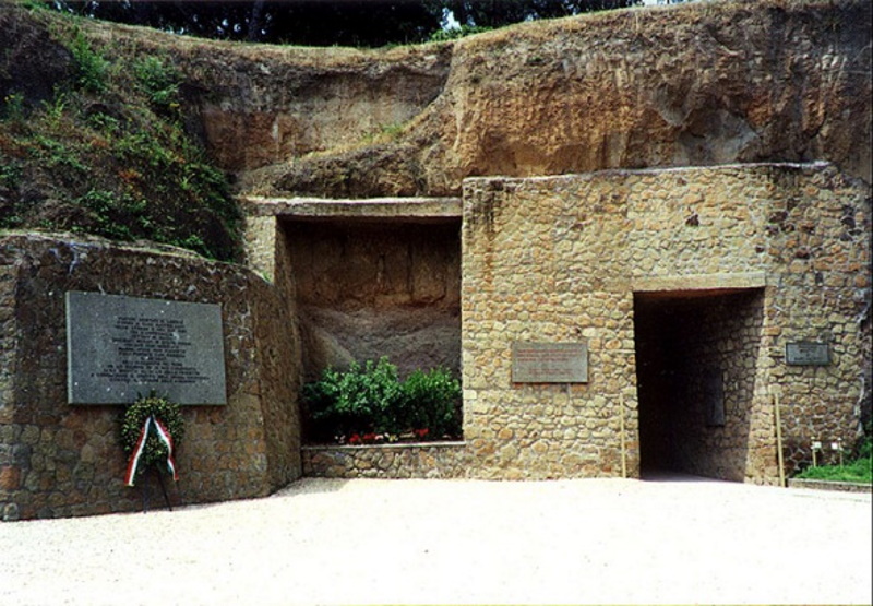 Mausoleo delle Fosse Ardeatine