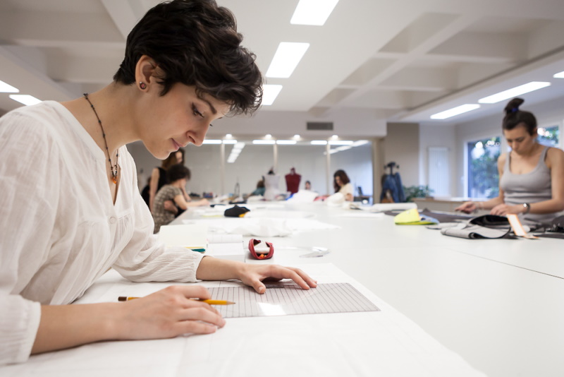 Istituto di Moda Burgo Istituto di Moda Burgo