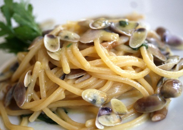 Spaghetti con le telline Spaghetti con le telline