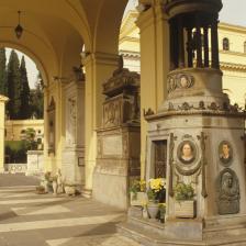 Quadriportico - tomba Fumaroli (ritratti di Severati) Quadriportico - tomba Fumaroli (ritratti di Severati)