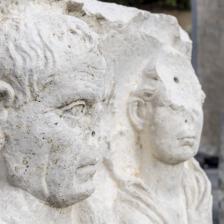 Rilievo con ritratti di coniugi defunti Rilievo con ritratti di coniugi defunti