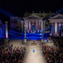 Cinecittà - Set Roma sfilata foro