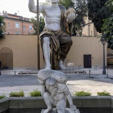 Statua colossale di Costantino