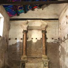 Interni chiesa Sant'Andrea de Scaphis Interni chiesa Sant'Andrea de Scaphis