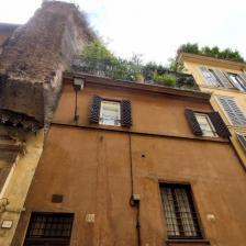 Via dell’Arco della Ciambella e le Terme di Agrippa Via dell’Arco della Ciambella e le Terme di Agrippa