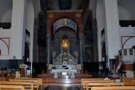 Chiesa di Santa Maria Liberatrice a Testaccio-Foto: sito ufficiale della Chiesa di Santa Maria Liberatrice a Testaccio Chiesa di Santa Maria Liberatrice a Testaccio-Foto: sito ufficiale della Chiesa di Santa Maria Liberatrice a Testaccio