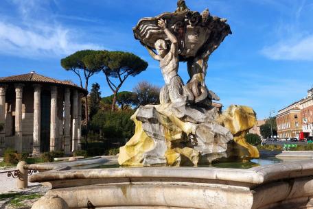 Fontana dei Tritoni Fontana dei Tritoni
